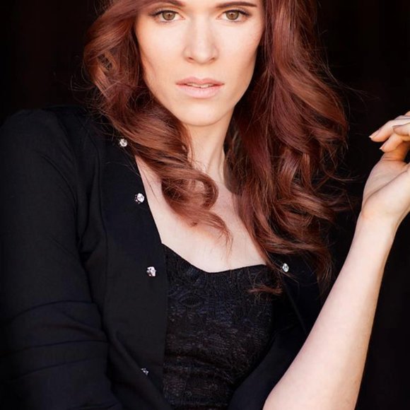 Meet your Posher, Leah - Picture 10 of 14